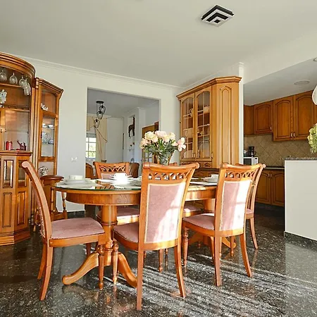 Maquieira Apartment Meis